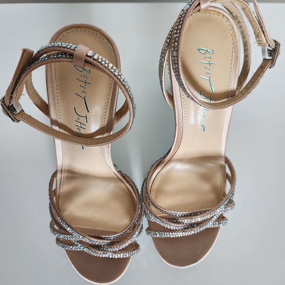 BETSEY JOHNSON Adde dress High heels jewel size 7, cocktail party pump - Picture 5 of 10